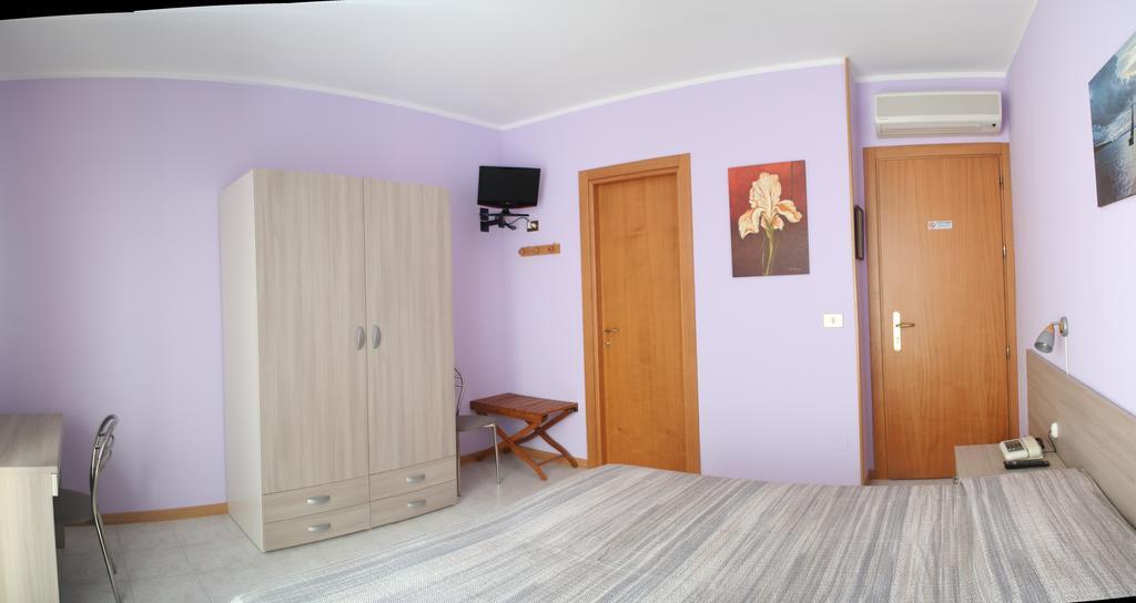 Tabiano Terme Albergo Esperia חדר תמונה