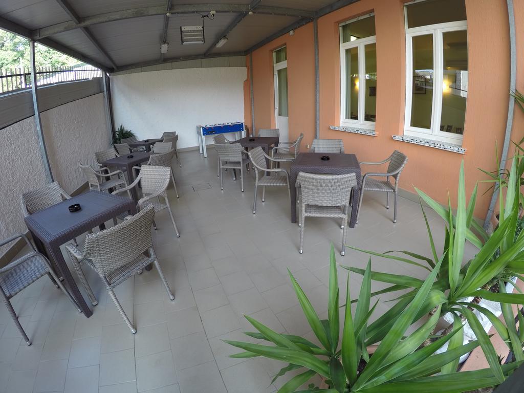 Tabiano Terme Albergo Esperia מראה חיצוני תמונה