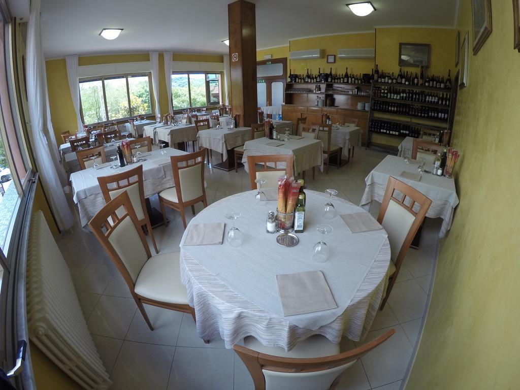 Tabiano Terme Albergo Esperia מראה חיצוני תמונה